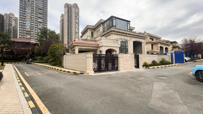 金阳新世界翡翠谷外景图