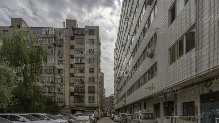 工行甘肃省分行家属院外景图