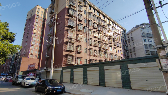 联建小区外景图