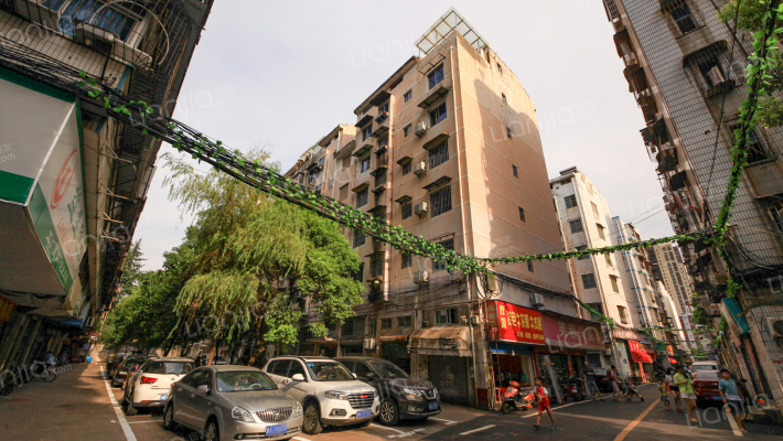 洛阳东路小区外景图