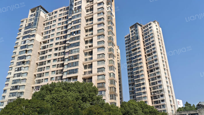 新港名仕花园外景图