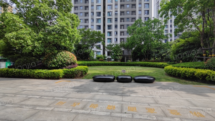 世茂国贸天誉湾外景图