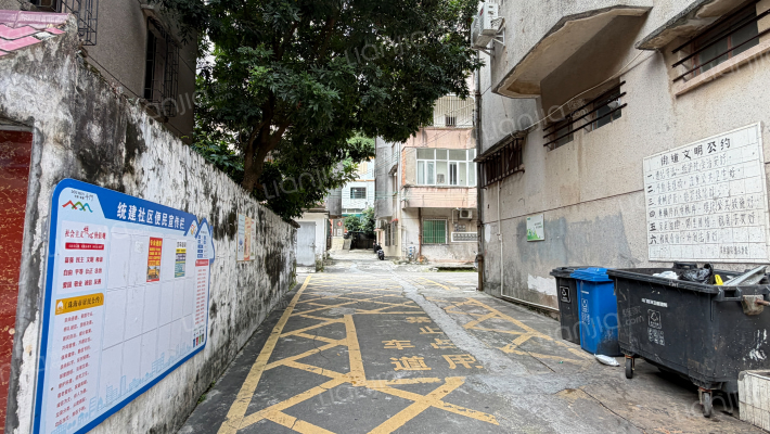 霞山北住宅74号外景图