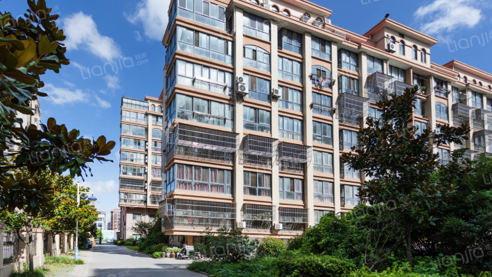 沪通嘉苑外景图