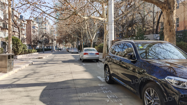 二十七中宿舍外景图