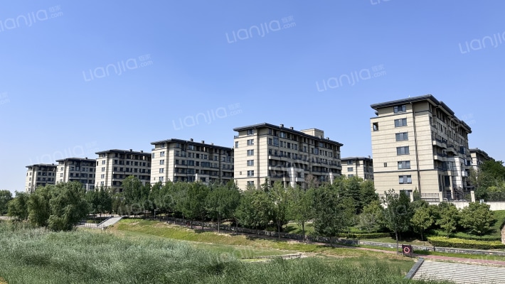 绿地香湖湾5号院外景图