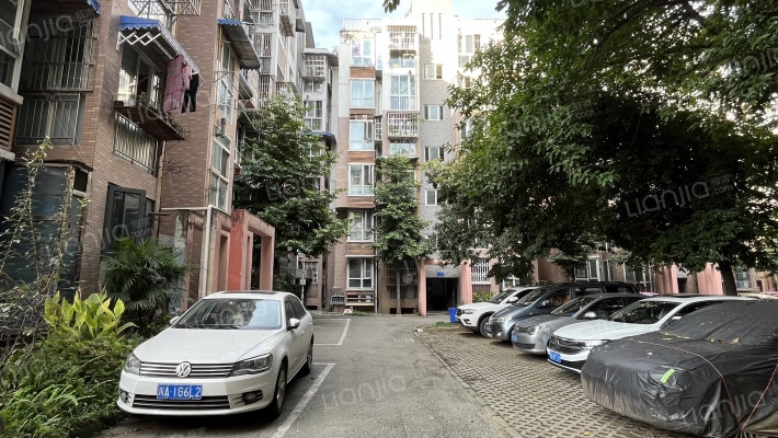 荆竹小区4号院外景图