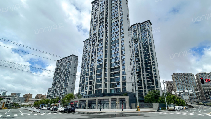 招商德信博悦湾外景图