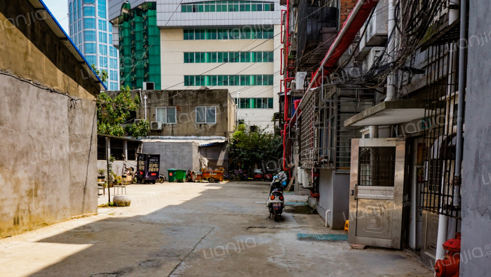 市口腔医院家属院外景图