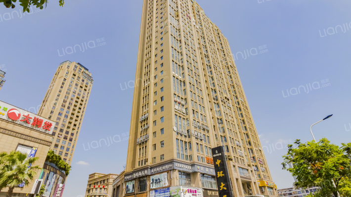 中环大厦外景图