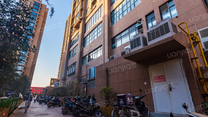 中投联合汇金城外景图