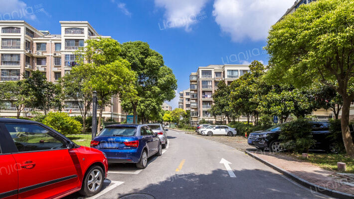 高行馨苑房源|户型图|小区车位|交通地址详情分析!