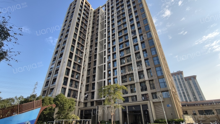 卓越弥敦道外景图