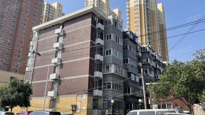 胜利北街办事处宿舍外景图