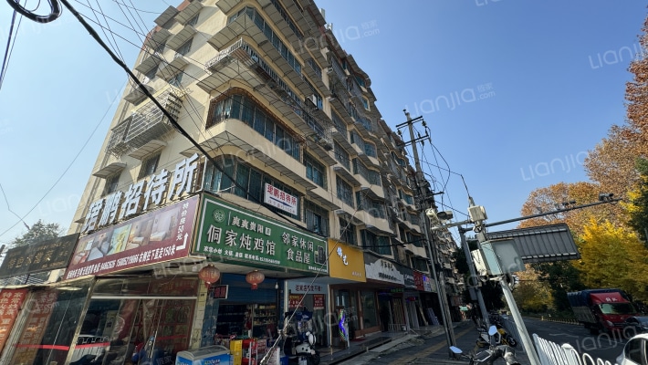 白云社区服务中心外景图