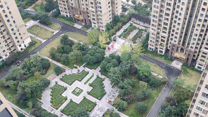 融汇温泉城童话里D区外景图