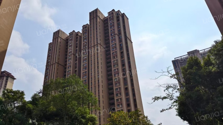 建滔裕景园外景图
