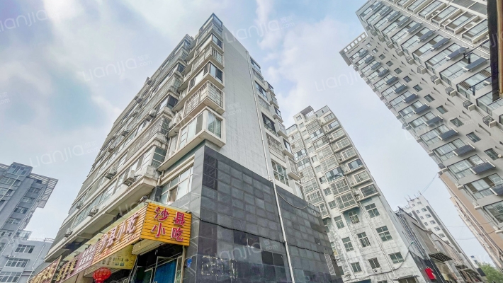 利德摩尔住宅楼外景图