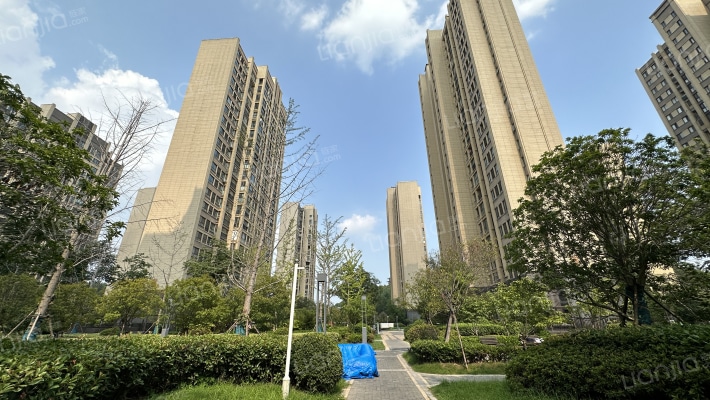 世茂东都天城外景图