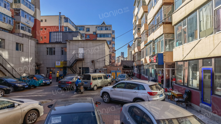 交通厅宿舍外景图