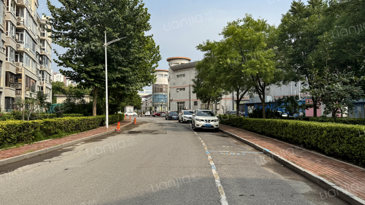 幸福花园小区外景图