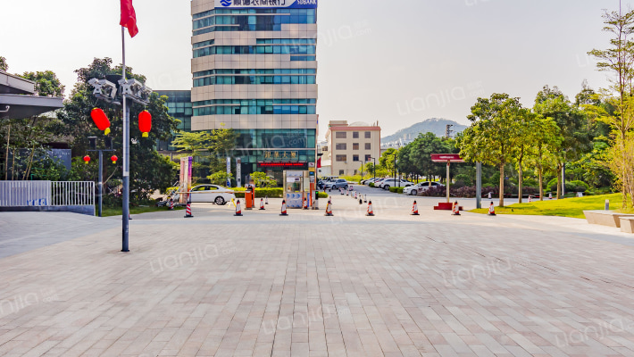 中惠国际金融中心外景图