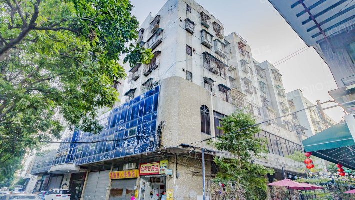 光辉大厦外景图