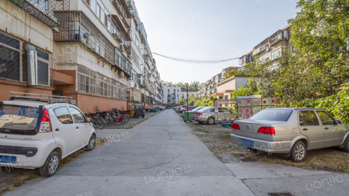 南里小区外景图