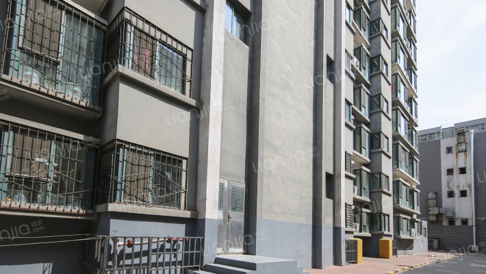 中正银苑外景图