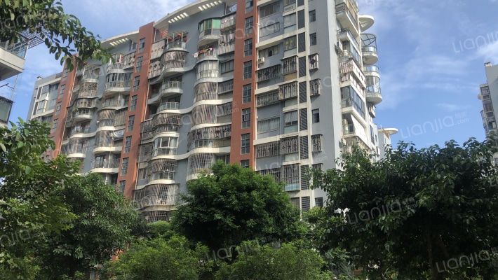 侨城华府外景图