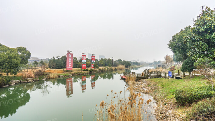 太湖天阕外景图