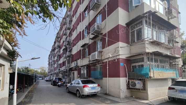 苗圃宿舍外景图