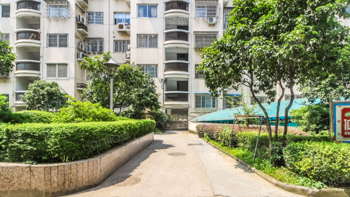 李宅花苑外景图