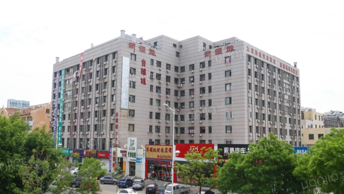 新领地公寓外景图