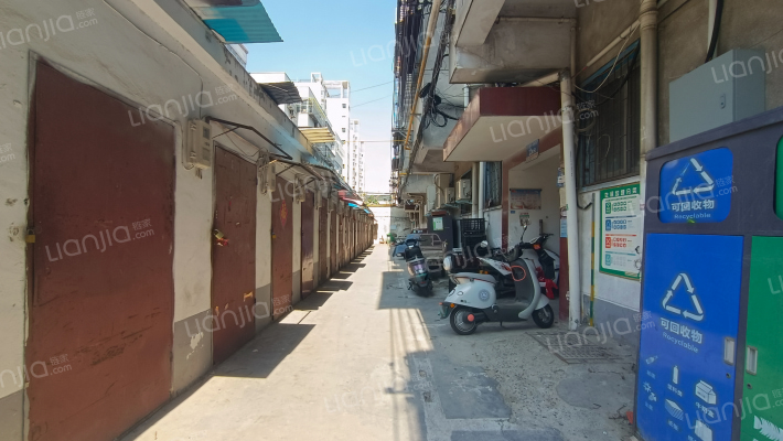 二塑厂家属院外景图