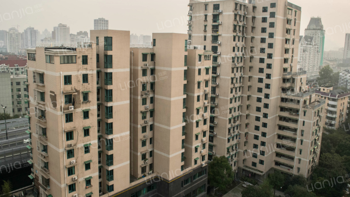 清水公寓外景图