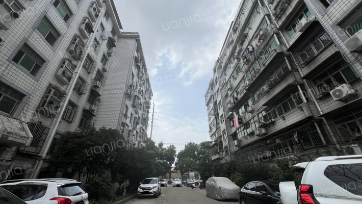 宏鑫世久花园外景图