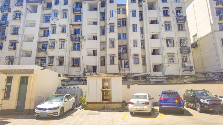 三元路328号外景图