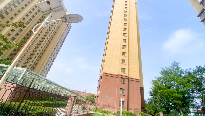 中和社区保利花园外景图