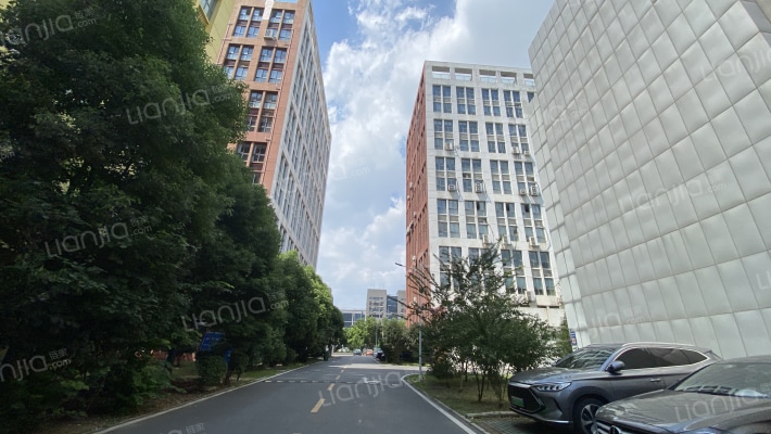 工投立恒工业广场二期外景图