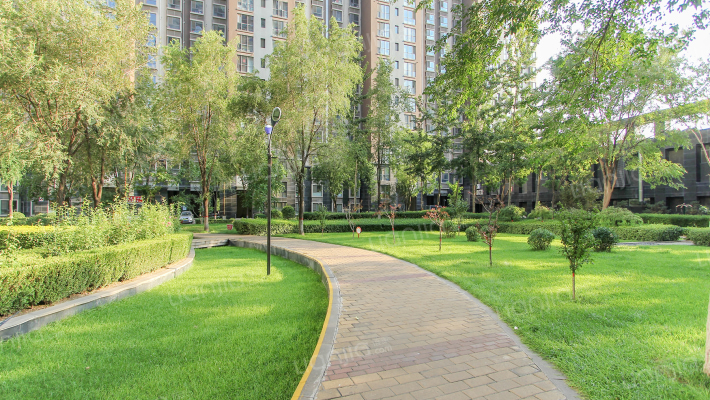 万达天玺小区外景图