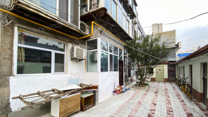 市电影公司宿舍外景图