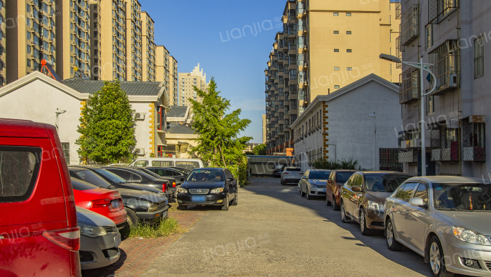 邮政小区外景图