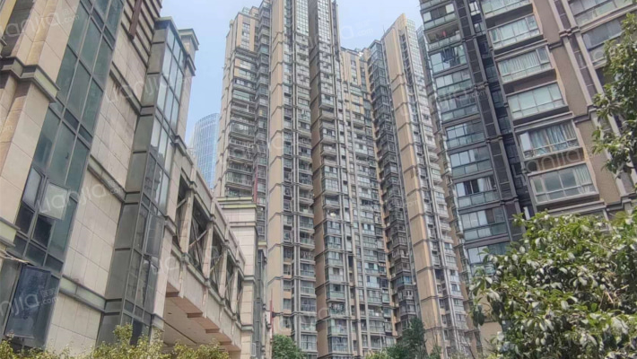 加州阳光外景图