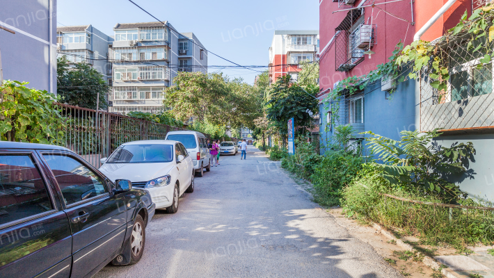 三亚行宫园一里房价怎么样行宫园一里房源户型图小区车位交通地址详情