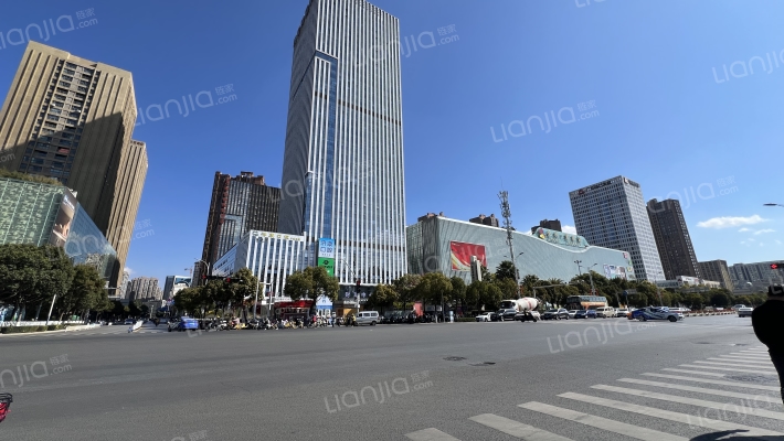 红星财富中心外景图