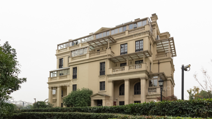 浪琴公馆外景图