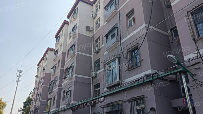 燕赵种业家属楼外景图