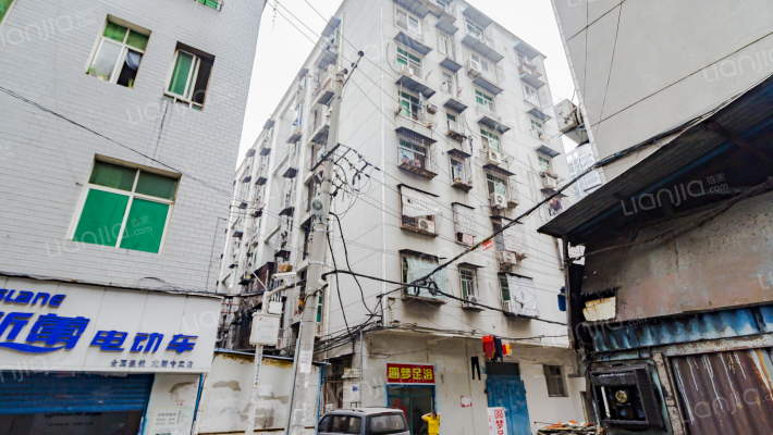 前三眼桥76号外景图