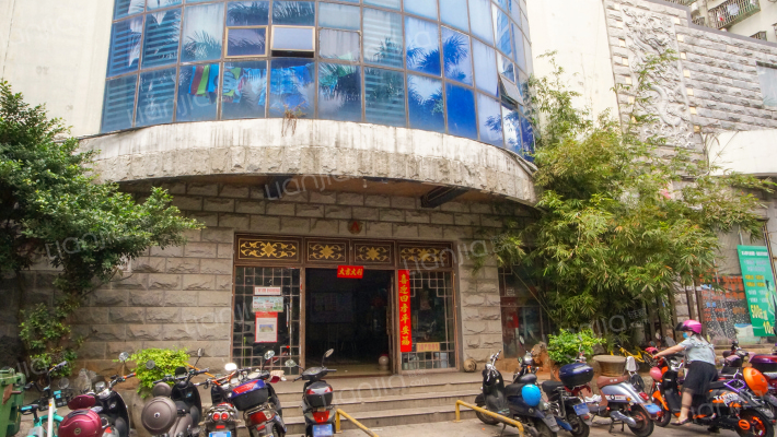 飞龙公寓外景图